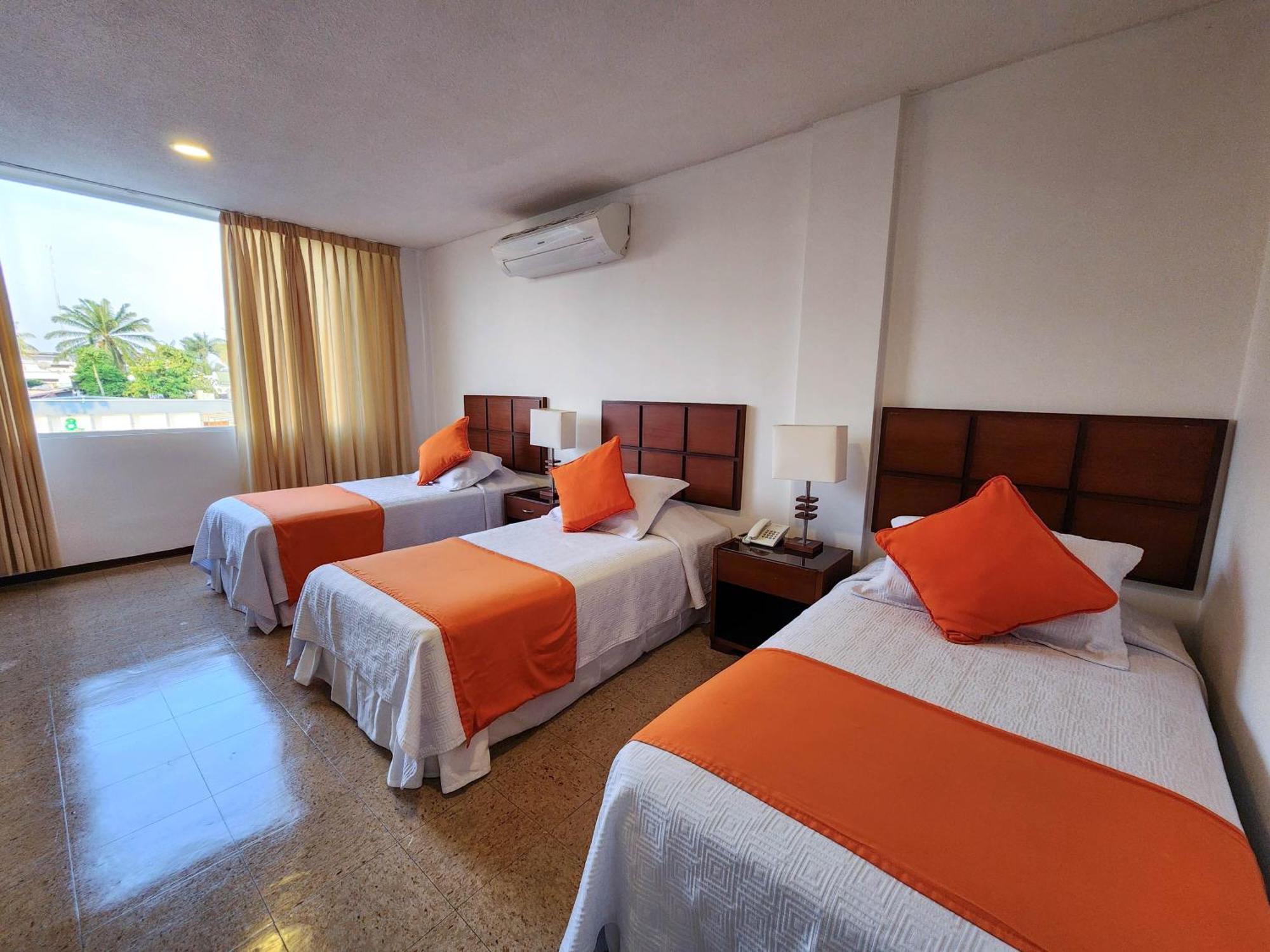 Hotel Anaconda Leticia Exteriör bild